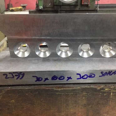 Cnc İşleri ve Makine Bıçakları